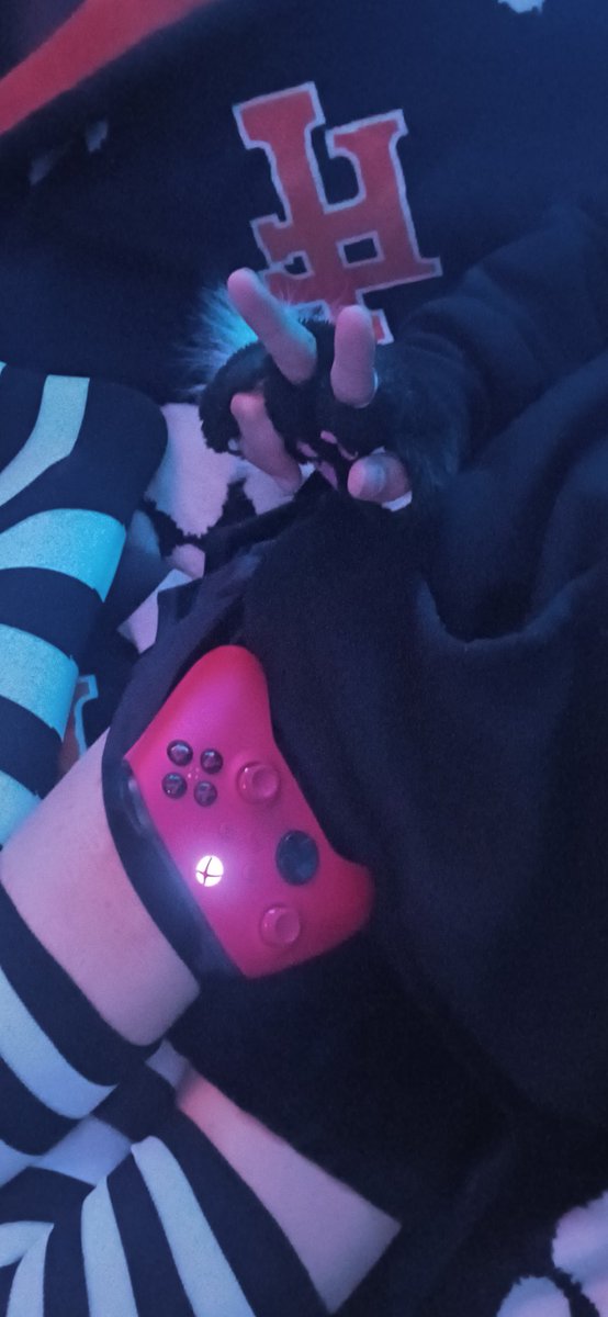 Jinx_femboy tweet media