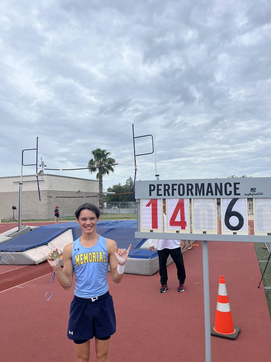 Coach Nate Sanchez tweet media