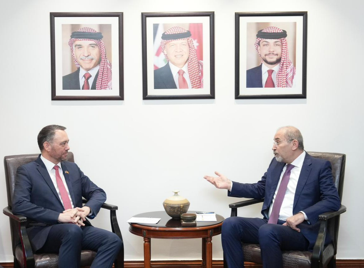 QNAEnglish's tweet image. Jordanian Foreign Minister Meets Belgian Counterpart. #QNA
#Jordan #Belgium
ow.ly/T6Hw50YGKb3