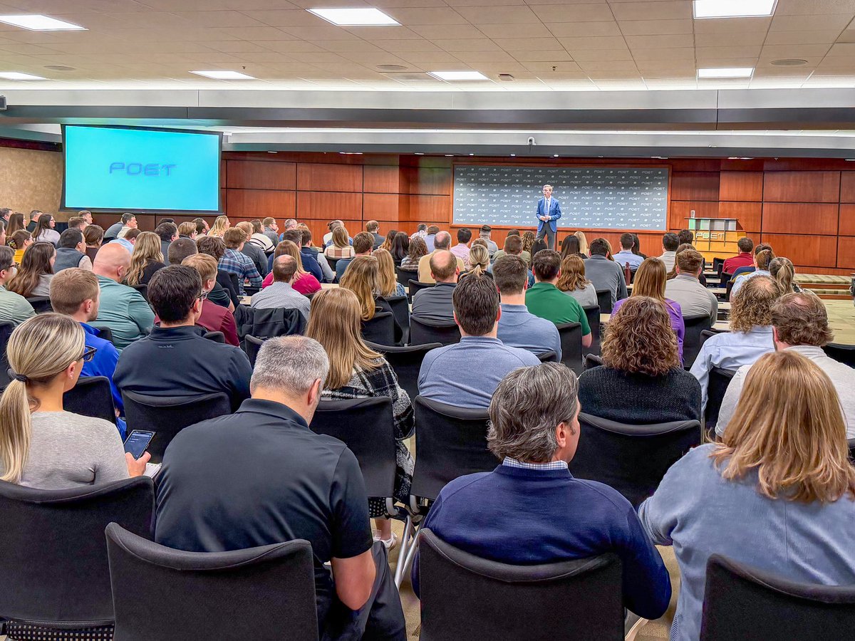 Rep. Dusty Johnson tweet media