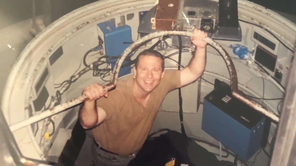 🇺🇸 Nono cientista ligado a programas secretos espaciais e nucleares dos EUA morre sem causa de morte declarada.