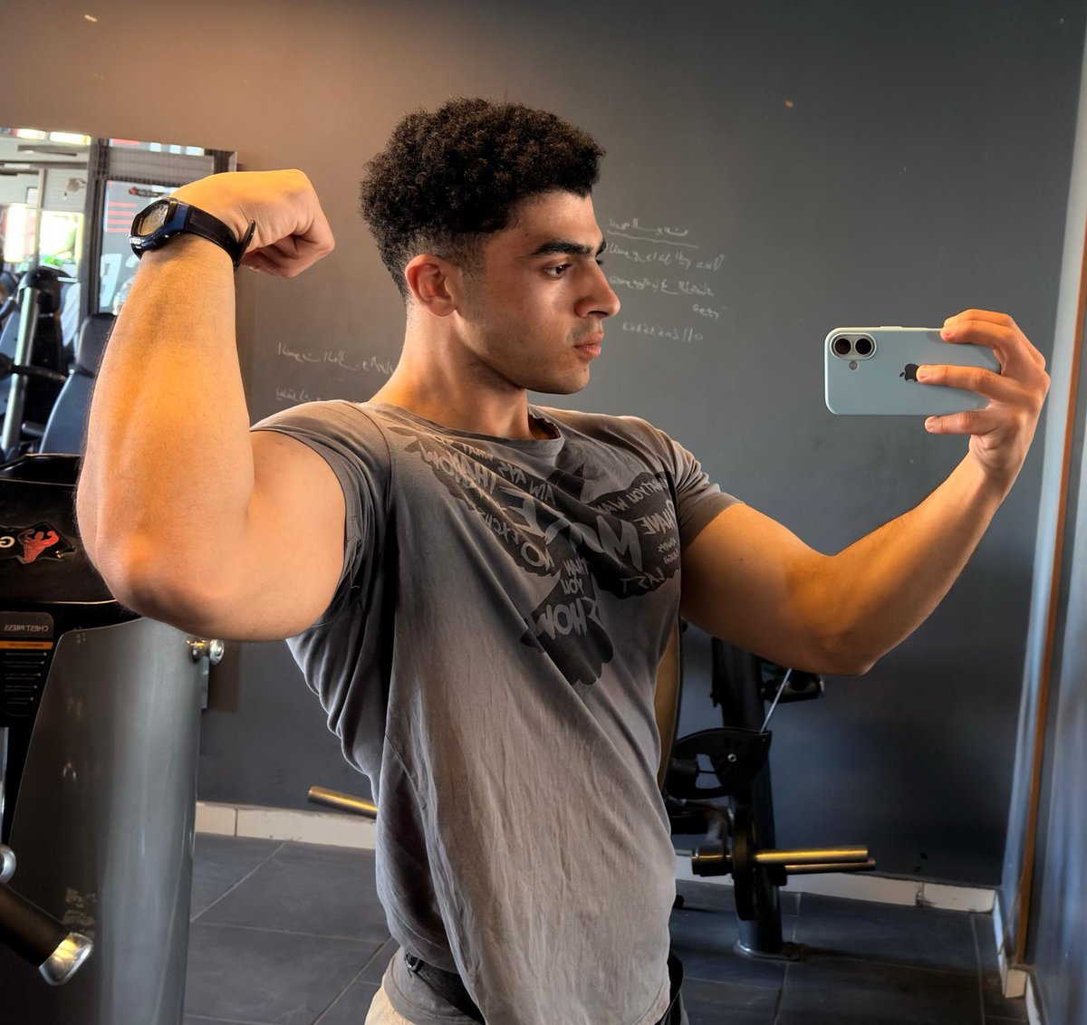 الطاعوون tweet media