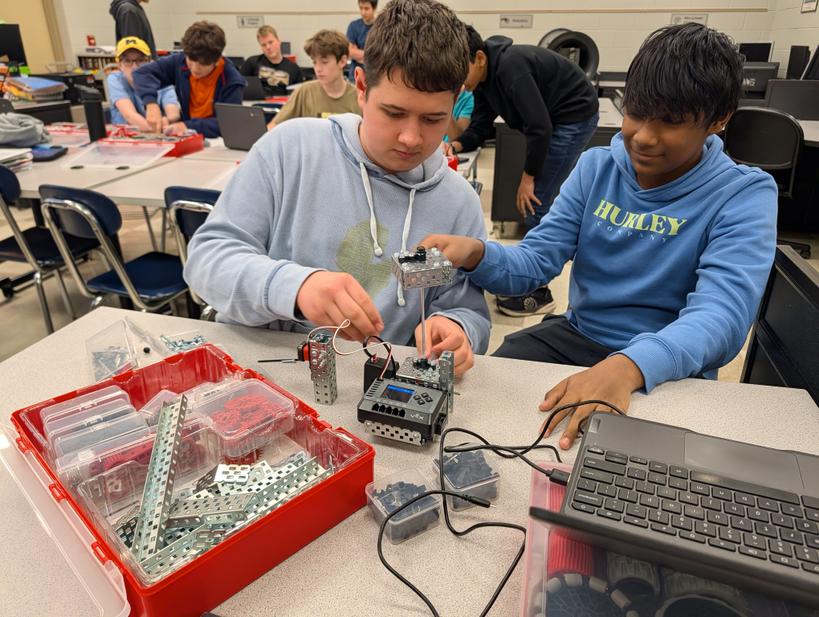 Mr. Fransee tweet media