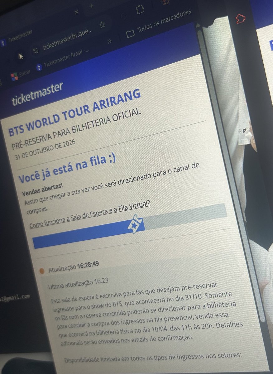 taehyung loiro VAI VER O BTS tweet media