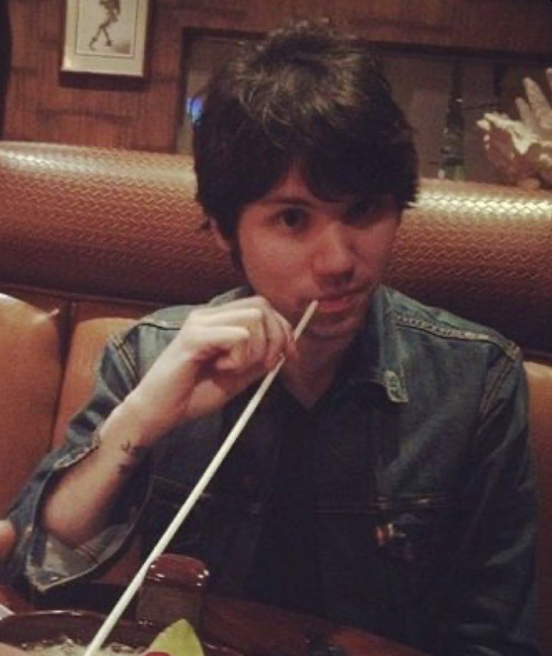 daily HowellRoss 🧞‍♀️ tweet media