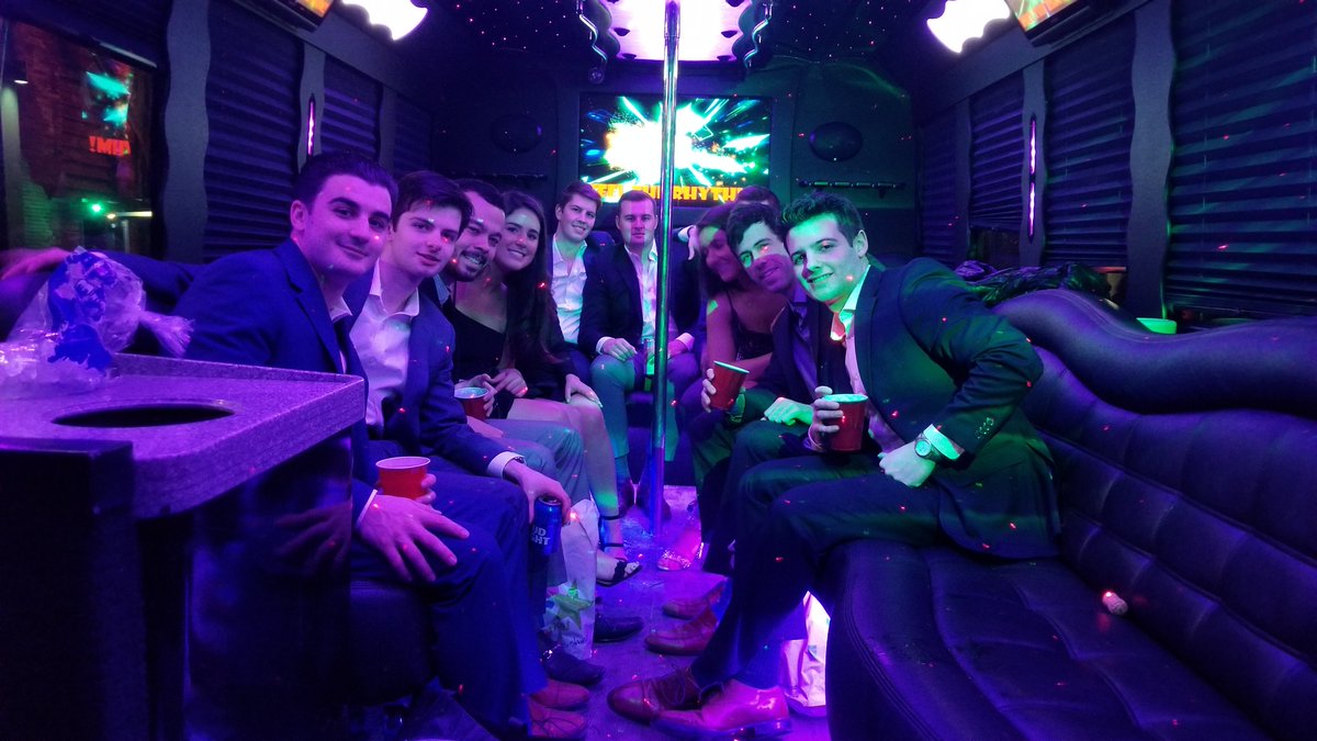 MaxiLimoBoston's tweet photo. Make your next event unforgettable with Maxi Party Bus Boston! 🚌✨
Perfect for birthdays, proms, weddings, concerts &amp; nights out — we’ve got the ride for you 🎉Browse our real fleet online — no surprises, just great service 👍
🚀 https://t.co/ufIJnL6f0w
📞 857-292-9210 https://t.co/EJWWFpgufI