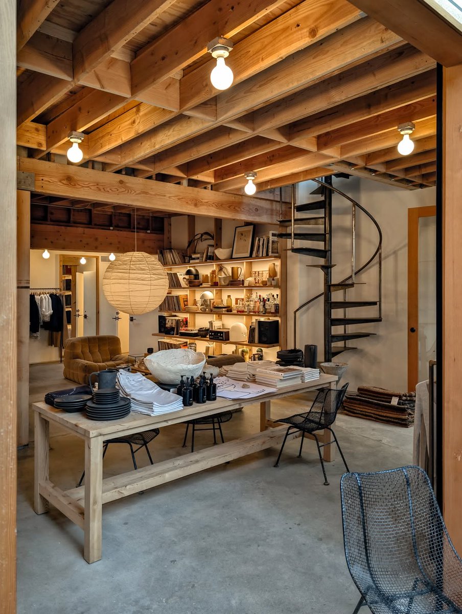 interiorsuckerr tweet picture