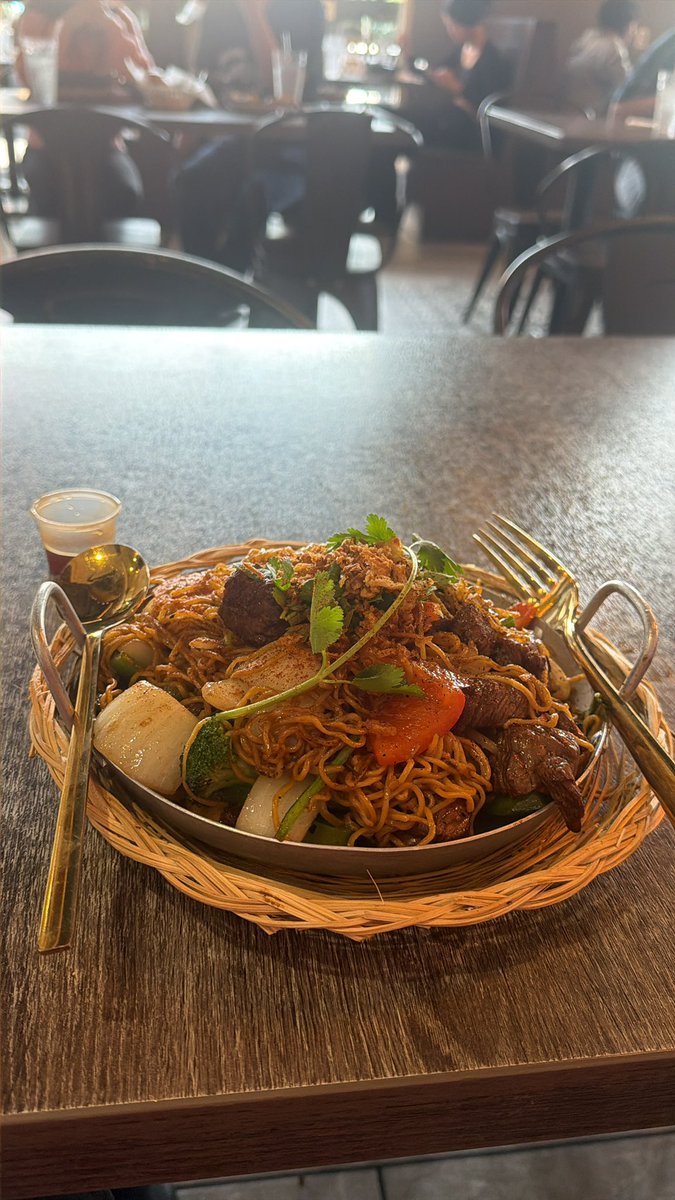 Thich da cai lon tweet media