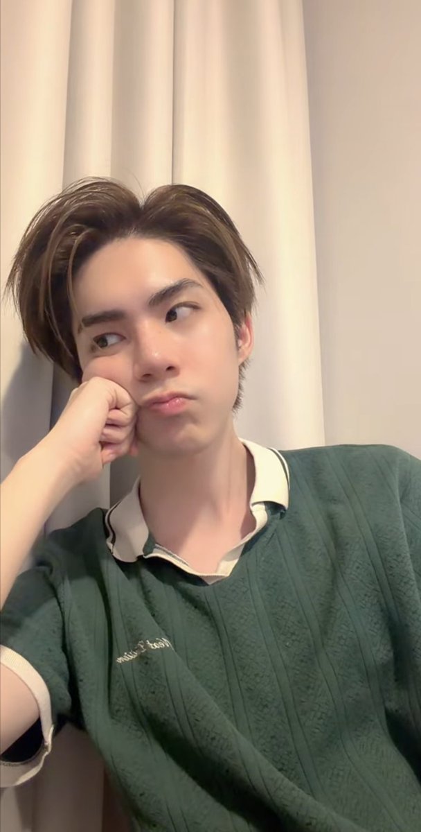 ISI 🪷 tweet media