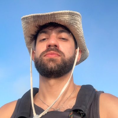 1berto 3,14sani tweet media
