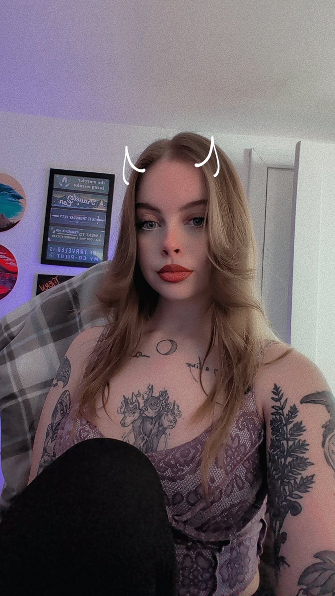 Alildore tweet media