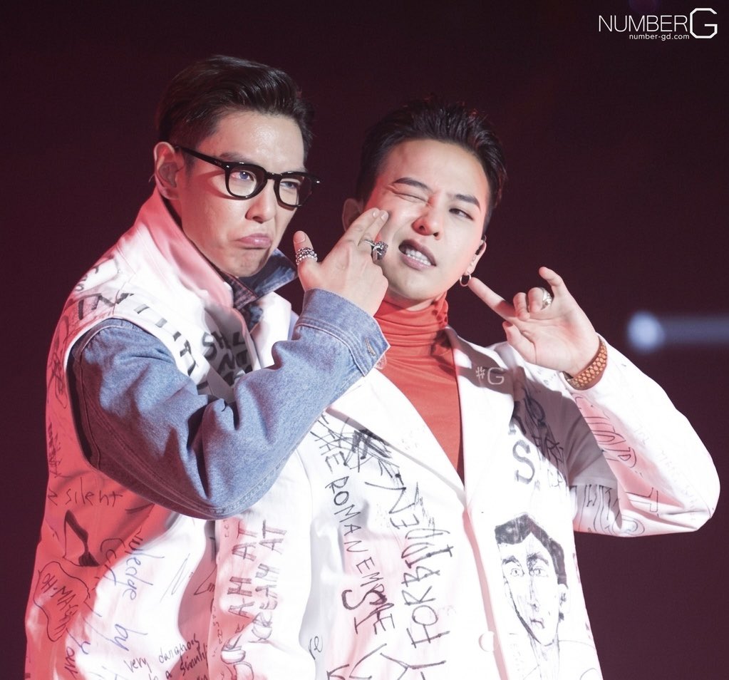 luvrtabi's tweet photo. no one asked but this is my favorite gtop zutter pose pic https://t.co/In3c2vcLfb