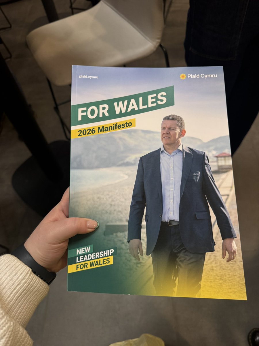 Níamh Salkeld tweet media