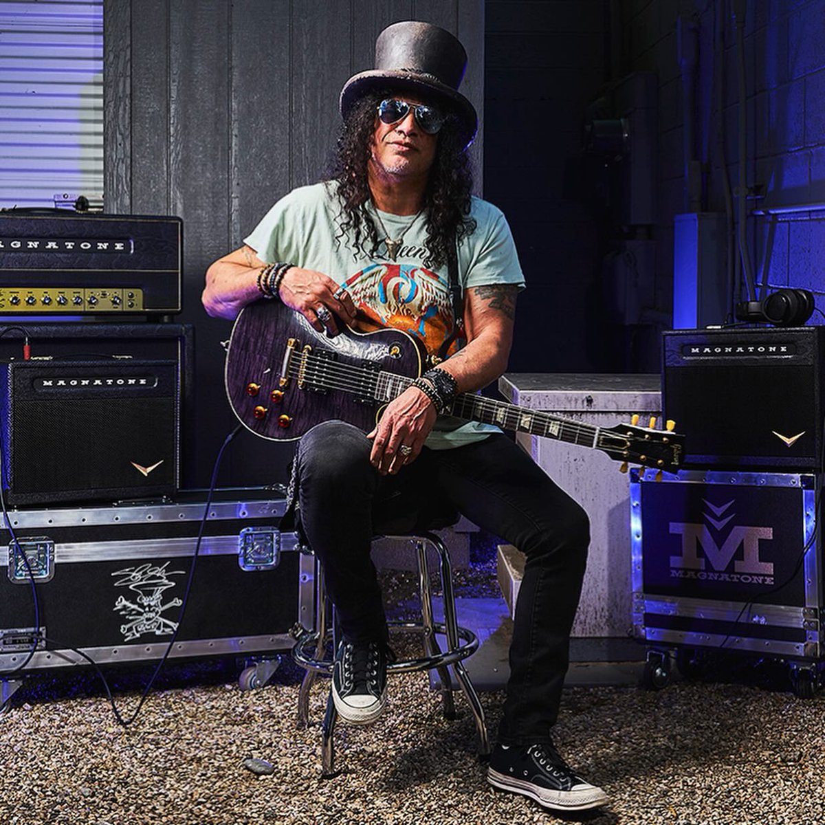 Slash France tweet media