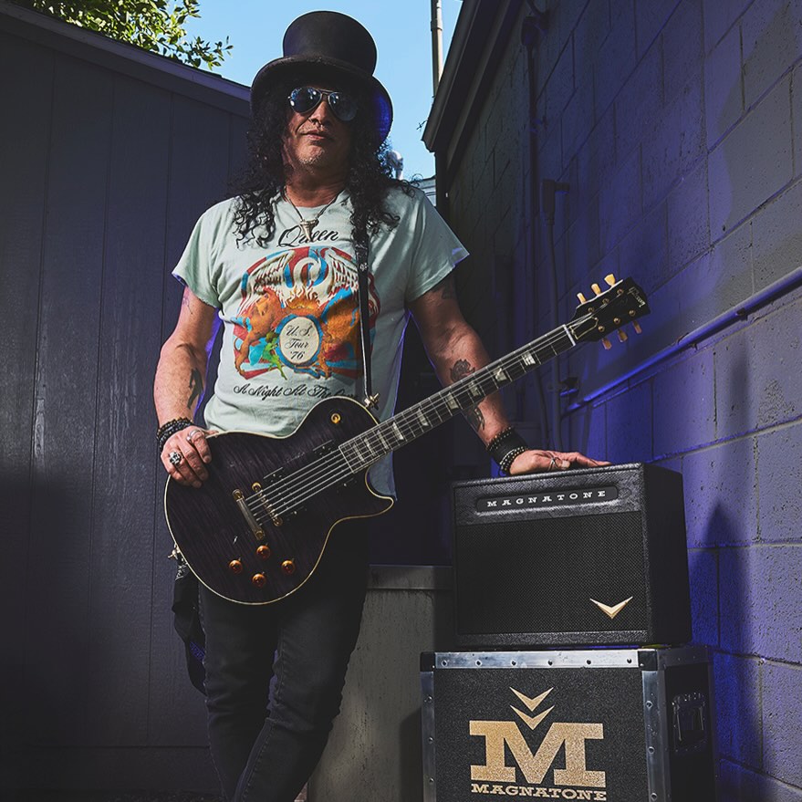 Slash France tweet media