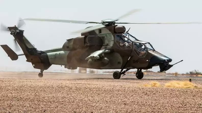 Air & Cosmos tweet media