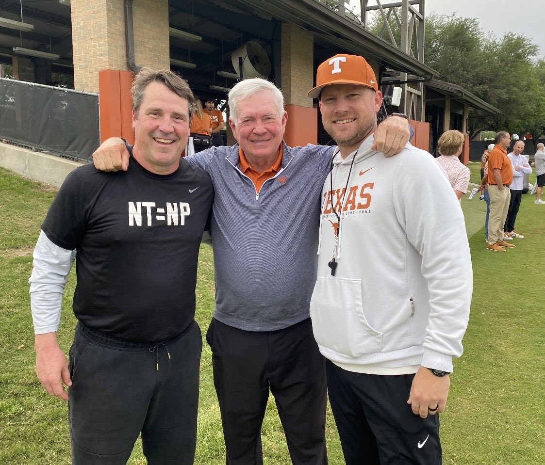 CoachMackBrown's tweet photo. Great to have Will Muschamp and Blake Gideon back in Austin. Two of the Best! https://t.co/s1yJ8AqcXD