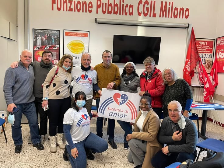 Revista Mujeres tweet media