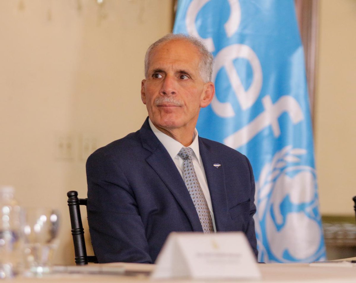 Presidente Asfura anuncia incremento a transferencias municipales en Presupuesto General de la República 2026.
Nota completa 👇
acortar.link/pt2dl8

#NasryAsfura #Transferencias #Honduras