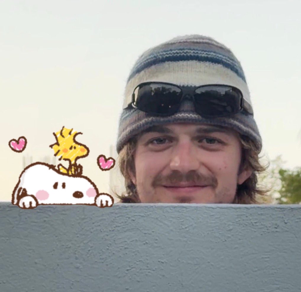 djo & snoopy 🎱 tweet media