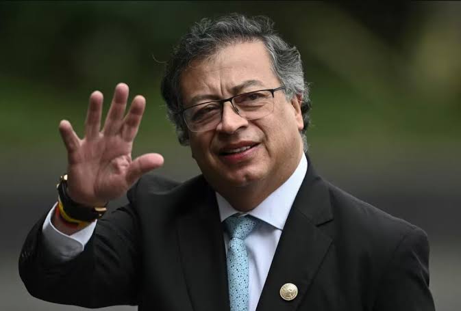 Pedro Coral Tavera #Mompirri tweet media