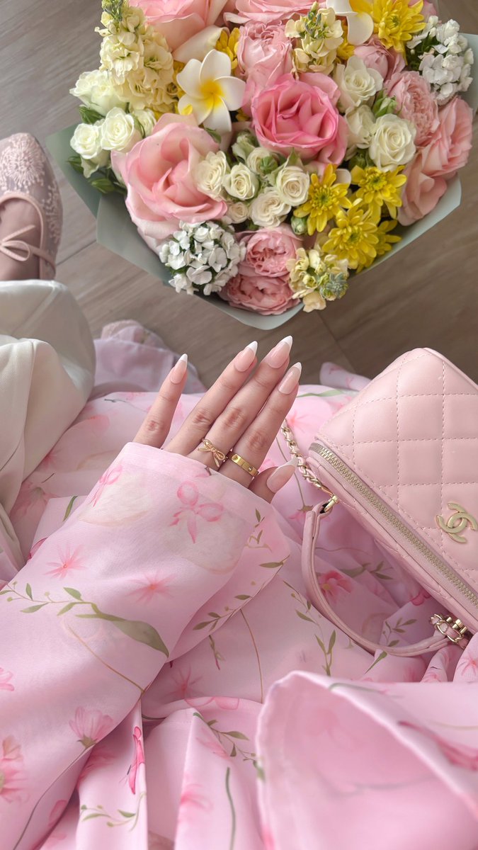 𝘉𝘢𝘺𝘥𝘢.⊹𝜗𝜚⋆ . tweet media