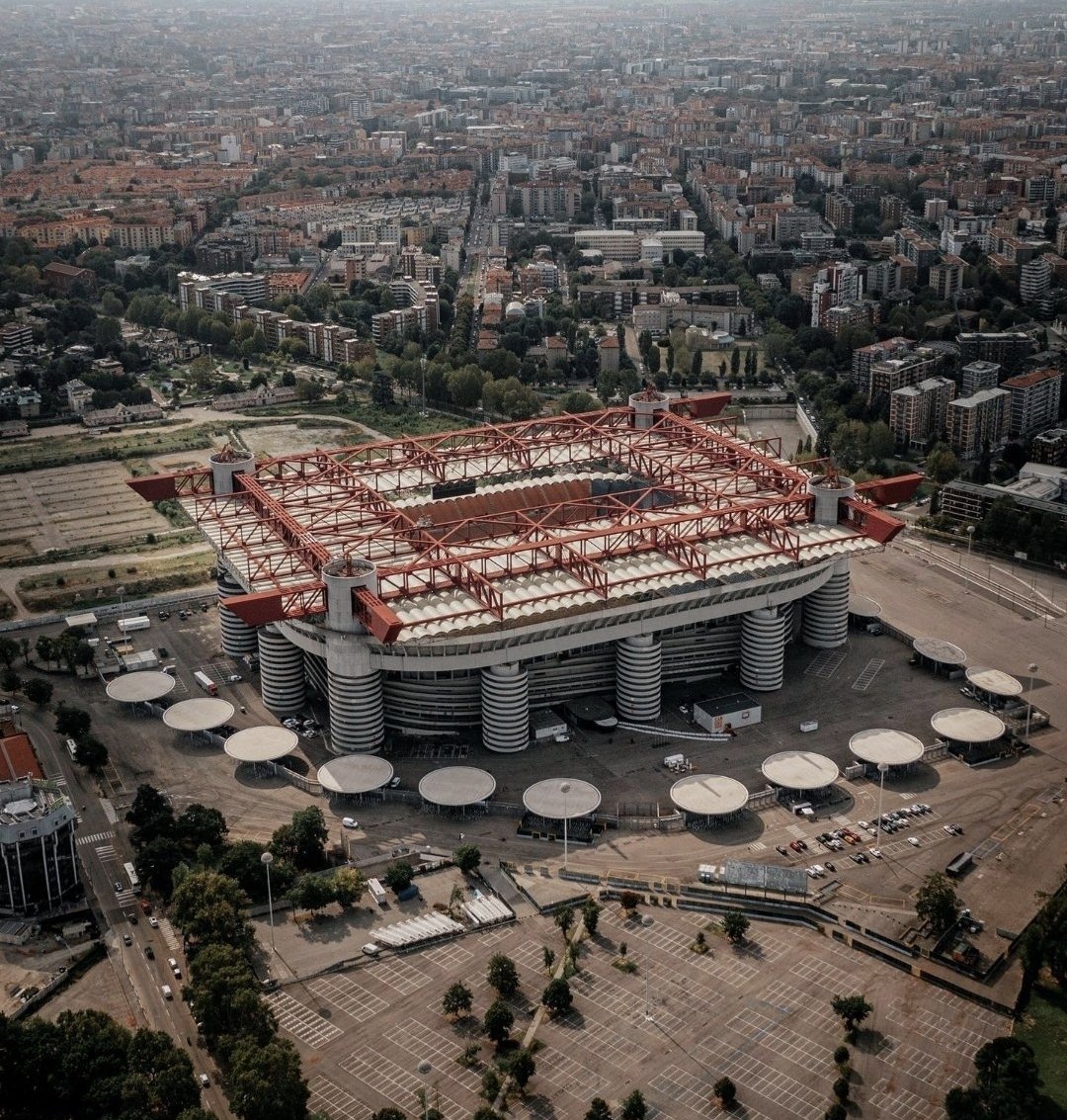 زاوية الملاعب ⛳️🏟 tweet media