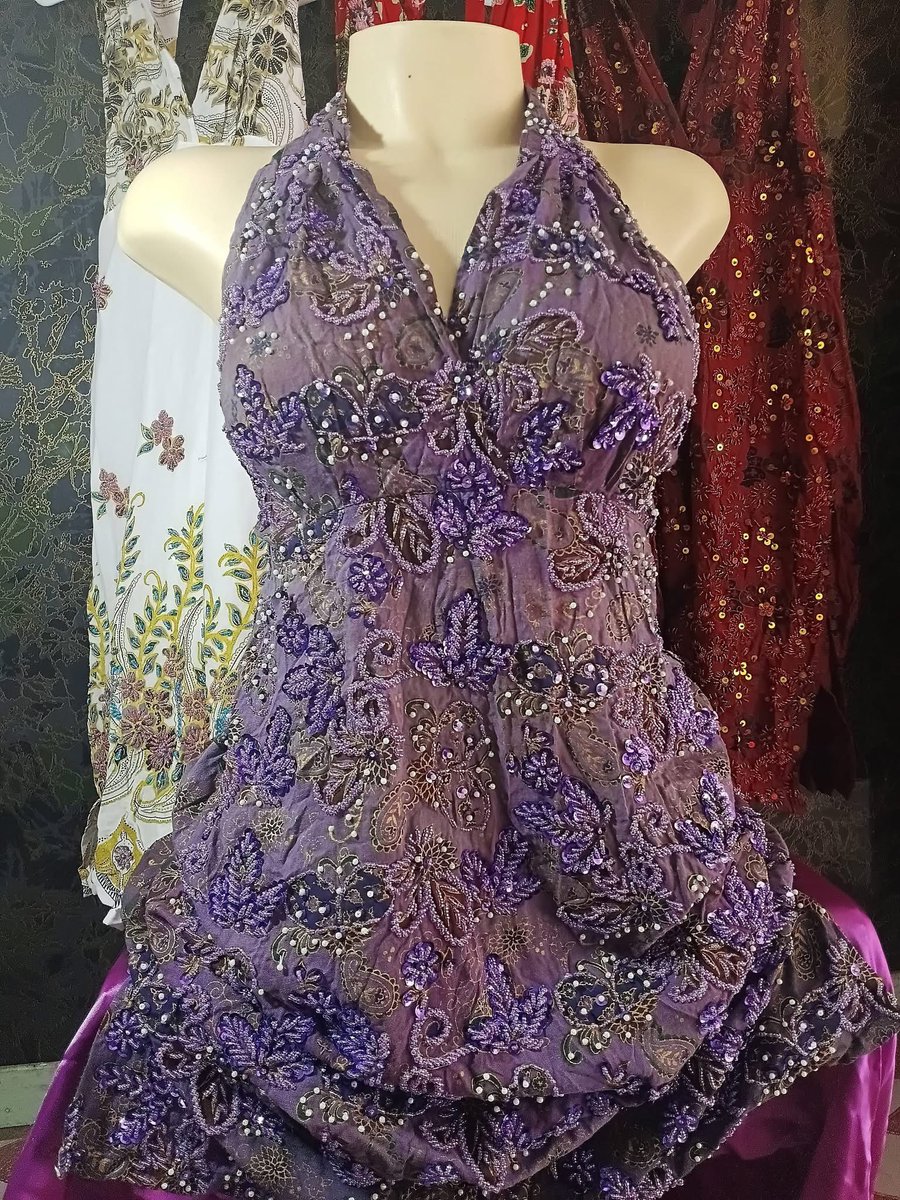 bear_socute's tweet image. เดรสผูกคอ 350฿ ส่งฟรี ❤️#sequin #งานปักเลื่อม #ขายเสื้อ