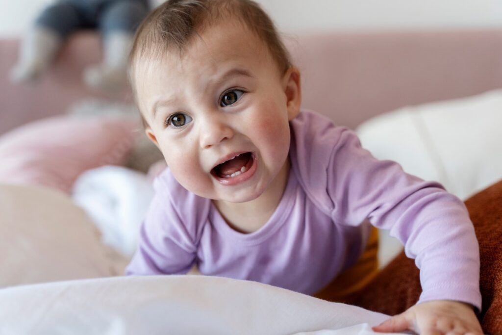 unchupeteparami's tweet photo. ¿Cuándo le salen los dientes a los bebés? https://t.co/Xd8u34zMTe #consejos #cuidado #salud https://t.co/OQPCZYzvRK