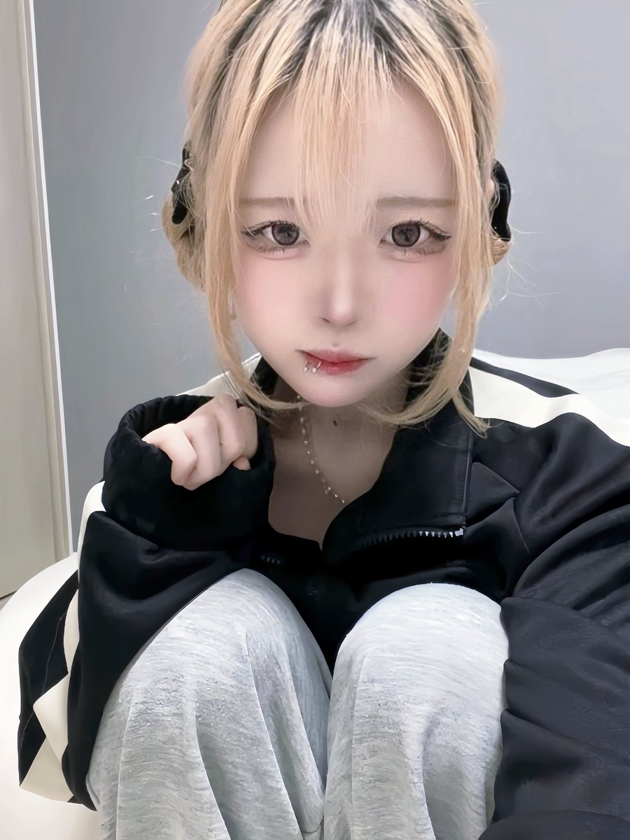 ゆか㌠ tweet media