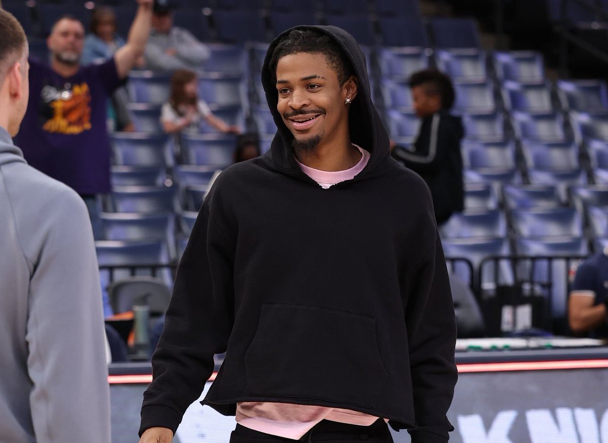 Playoff MEM tweet media