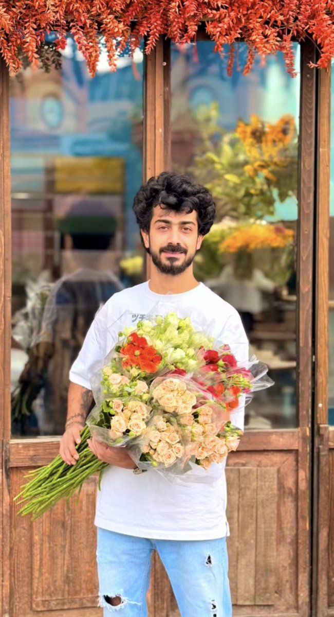 L 🇮🇷 tweet media