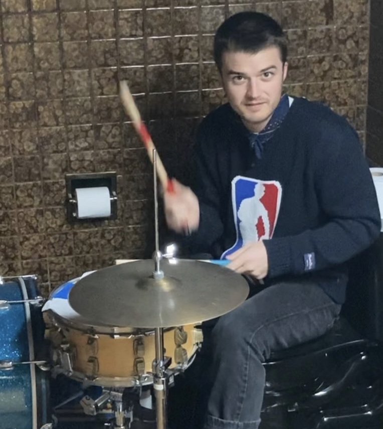 jas 🎱💛 tweet media