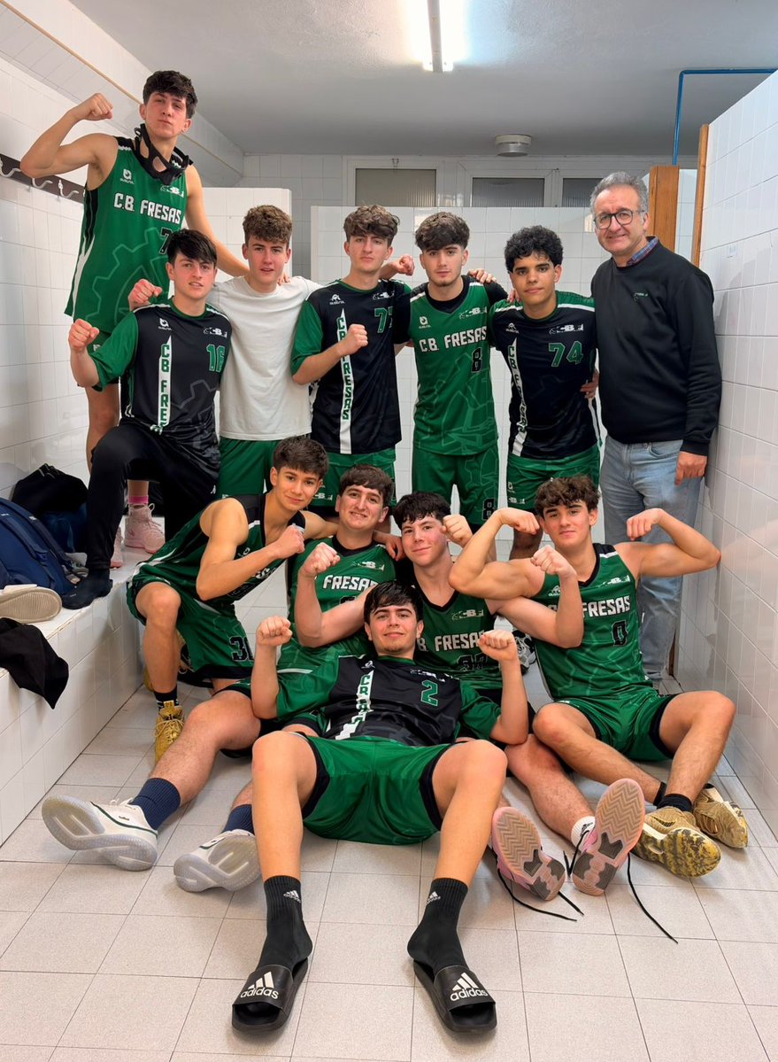 C. B. Fresas tweet media