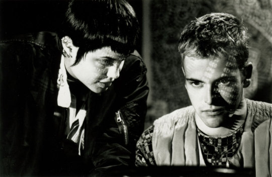 Toastiewiththe's tweet image. #AngelinaJolie #ThrowbackThursdayJamz 
1995 Hackers
#hackers #jonnyleemiller