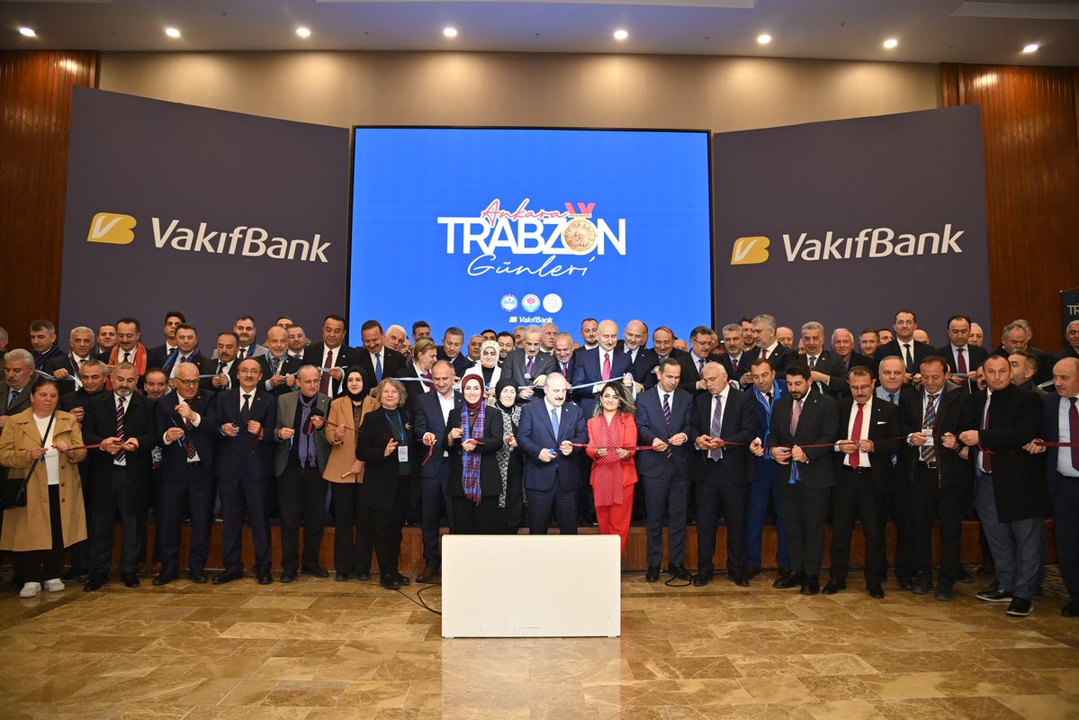 Vehbi Koç tweet media