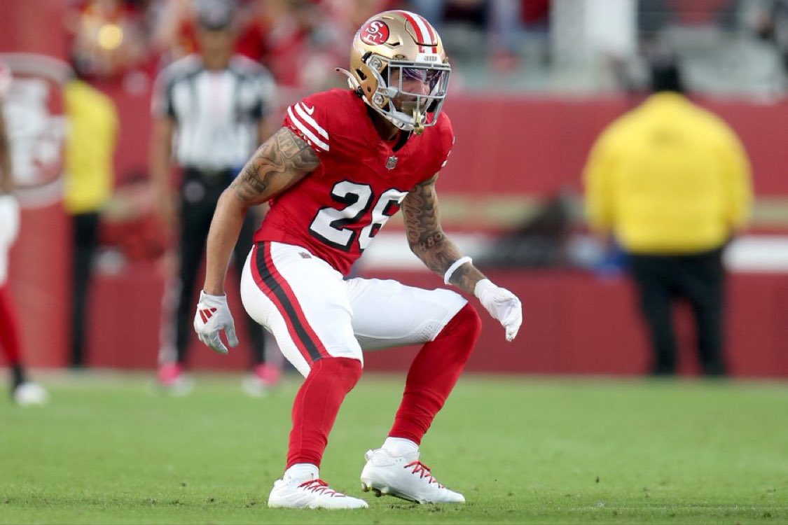 49ersSportsTalk's tweet image. The #Buccaneers have agreed to terms with former 49ers CB Chase Lucas on a one-year deal, per @MikeGarafolo