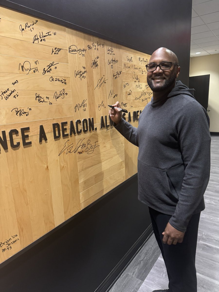 Mike Muse tweet media