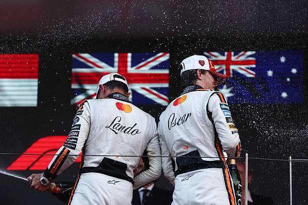 osclanders's tweet image. Generational photos specifically with their names on the back of the suits in the order of Landoscar too #iconic 🙂‍↕️🙂‍↕️