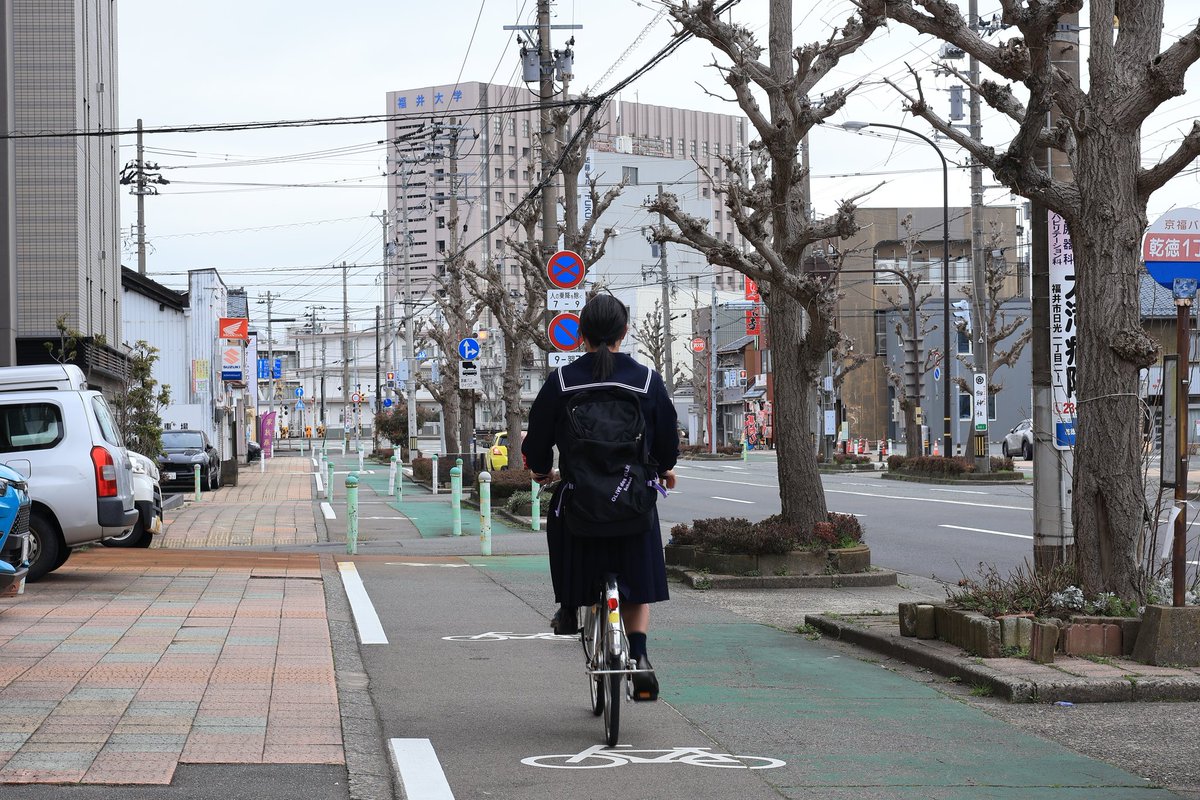 ひろみ tweet media