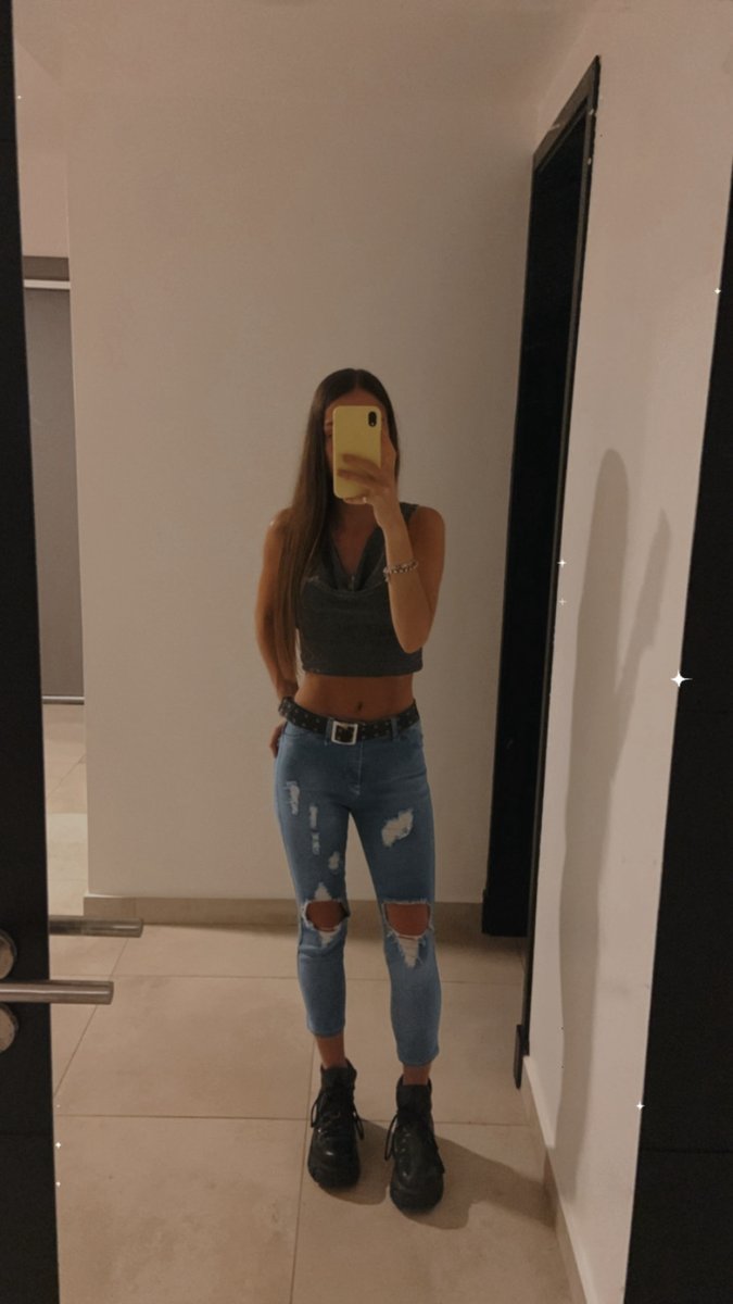 Celina Rosenblatt tweet media