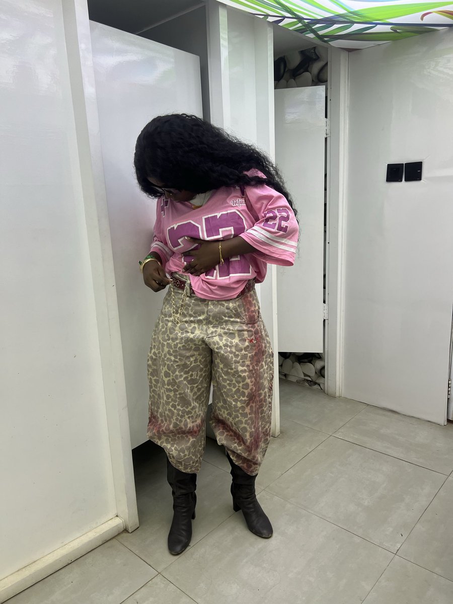 ken_nyy_'s tweet photo. My fit for my mini pop up at palmwine and friends https://t.co/SvYAgEJORy