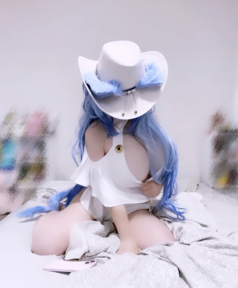 18+ Tsuki tweet media