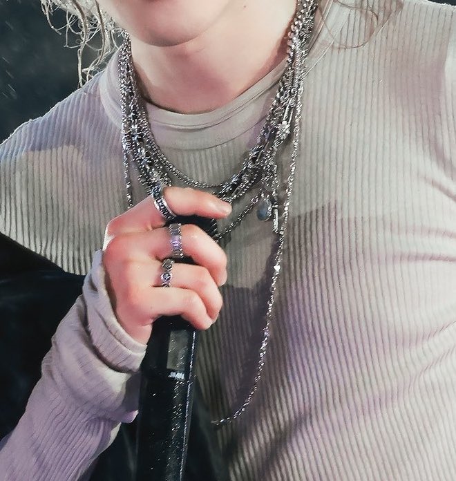 𝑱 ⋆ tweet media