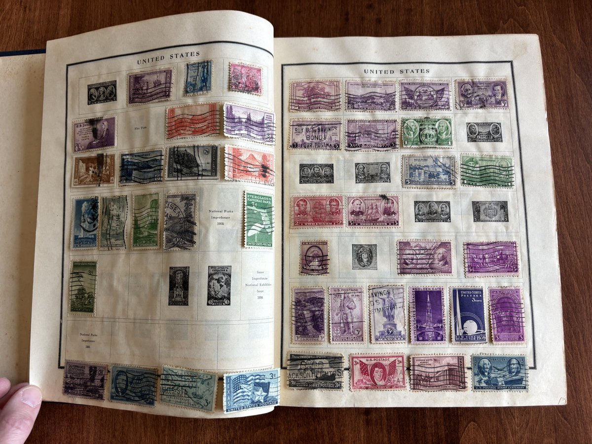 Robfrenzy's tweet photo. Ladies and Gentlemen. I may need help with this one. 📫

Anyone a stamp collector? ✉️

What a crazy goodwill find. https://t.co/qNRMx8dBeR