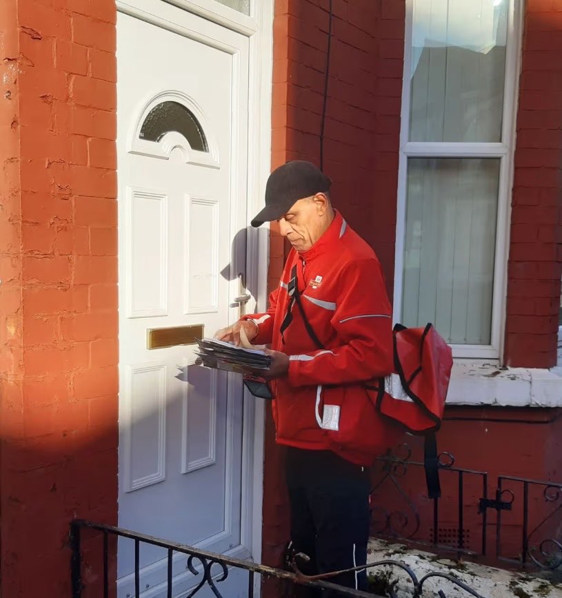 MaxCoelo's tweet photo. @PSG_inside Au match retour faudra se méfier du facteur Anfield 😬🥲😂😂🏤📨📮😁😁 https://t.co/etw0CS8IHv