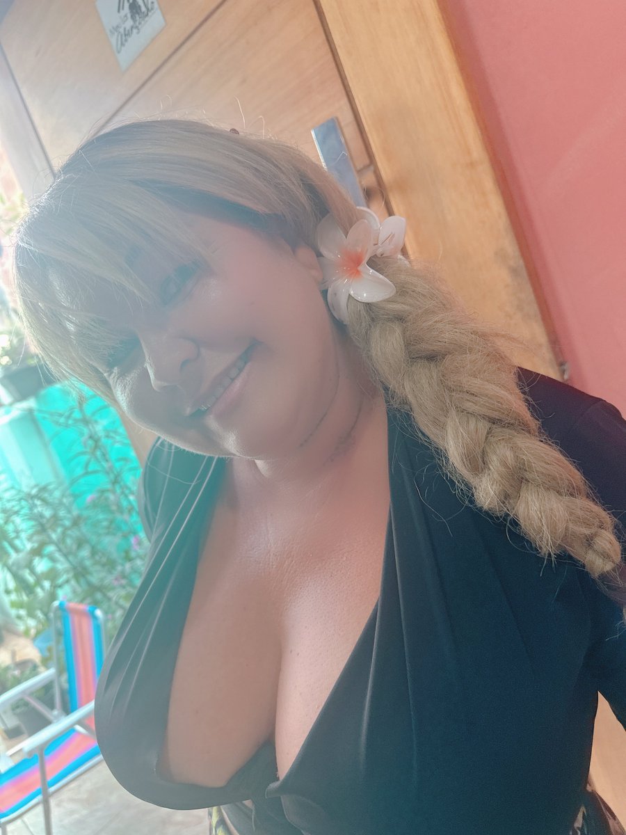 Mary Viana tweet media