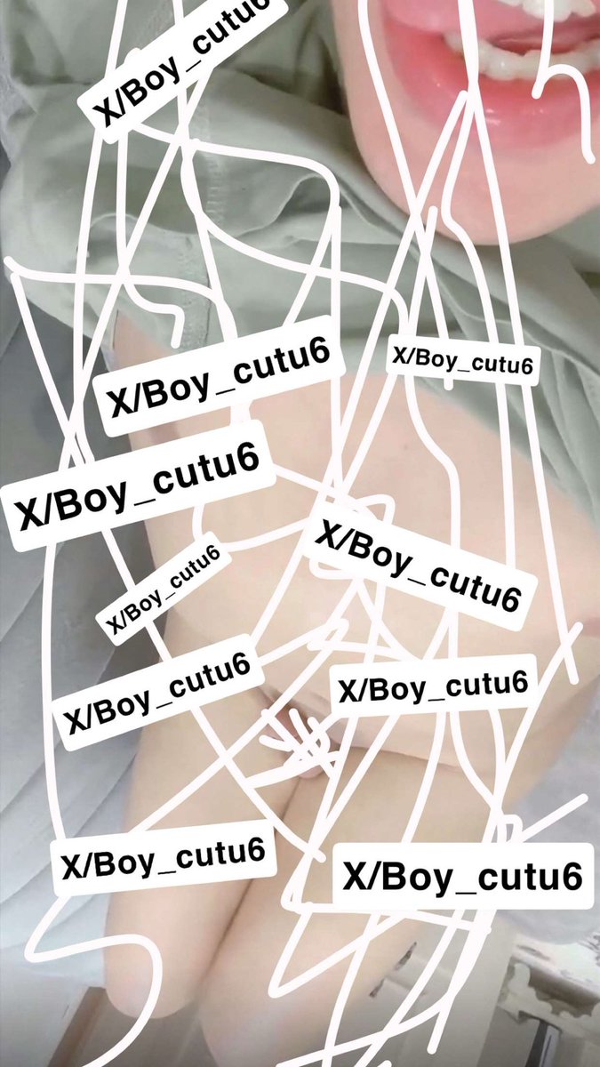 Boy_cutu6's tweet photo. تلحس شفايفي ولا تمص ذبي !😭💅🏻

لايك وريت وتجيك هديتك ♻️✨ https://t.co/ZMY1YmYUyt