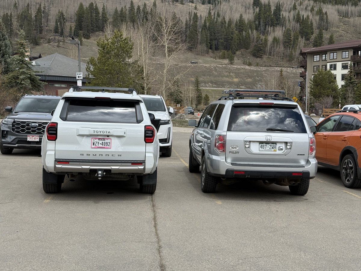 RockyMtnBowHunt's tweet photo. Pay $849 for a parking pass, and this is how the “new Colorado” parks. Guarantee they obstruct the left-hand lane on I-70 too.
#skicolorado #I70 https://t.co/j9wHMt3k7A