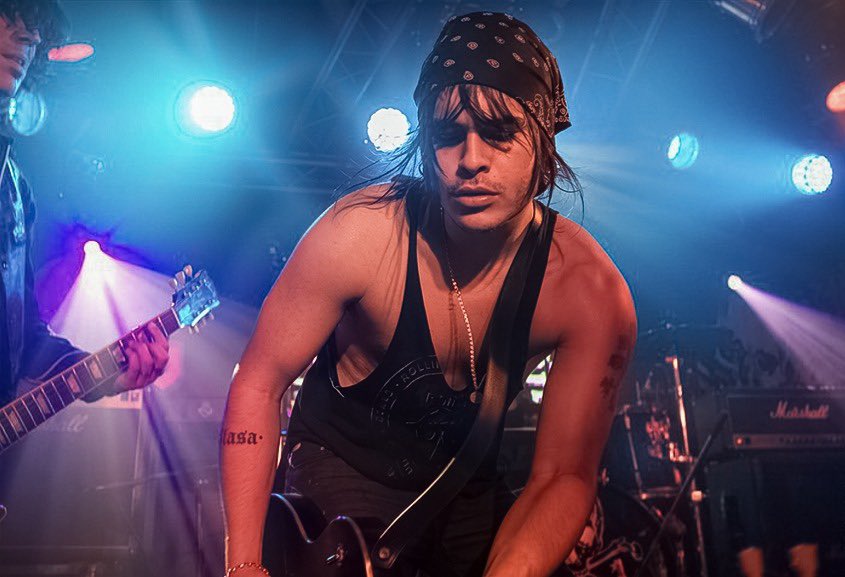 airbag files tweet media